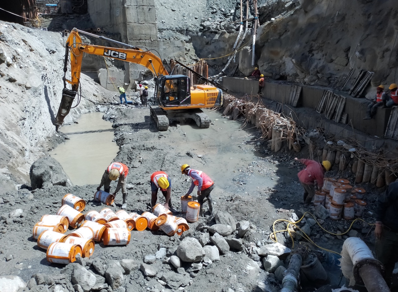 Grouting inside the tunnel