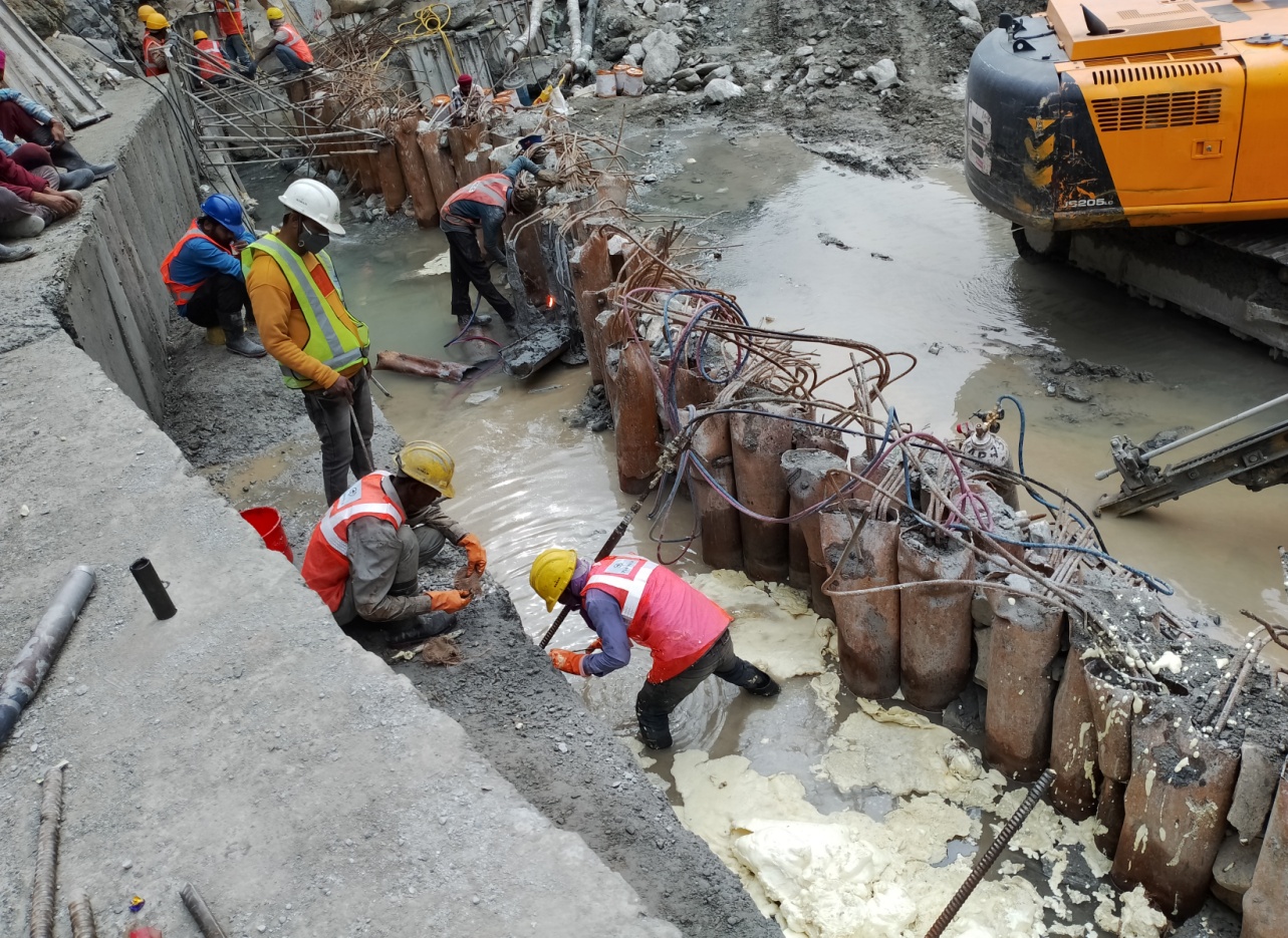 Drilling for consolidation